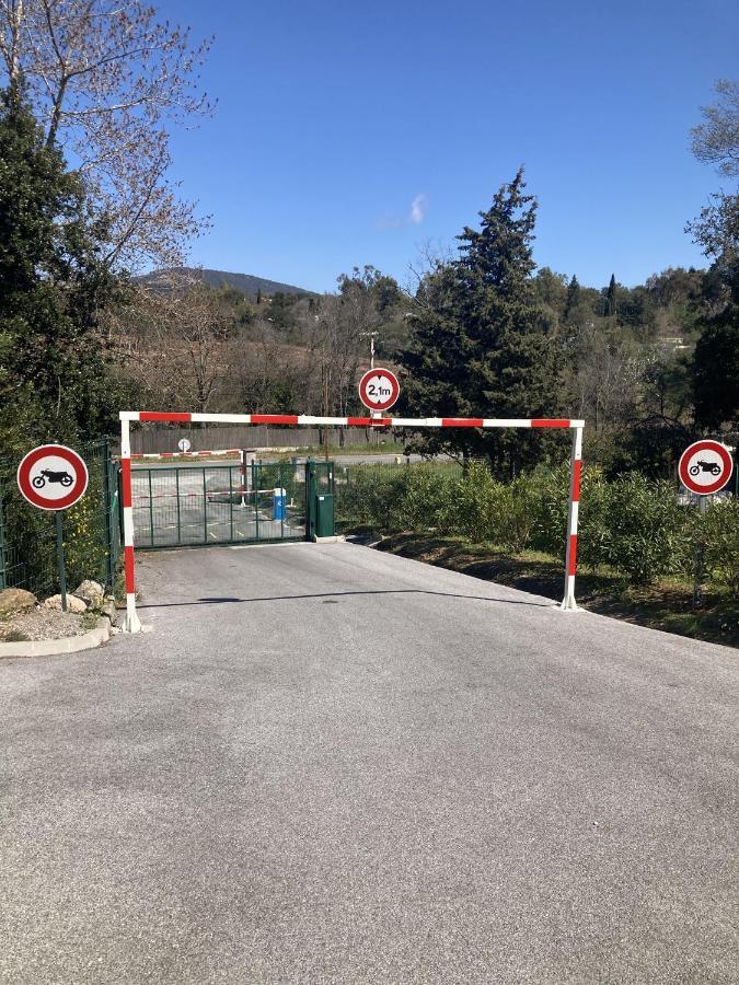 Les Restanques Vue Mer Pressoir 3131 Grimaud Εξωτερικό φωτογραφία
