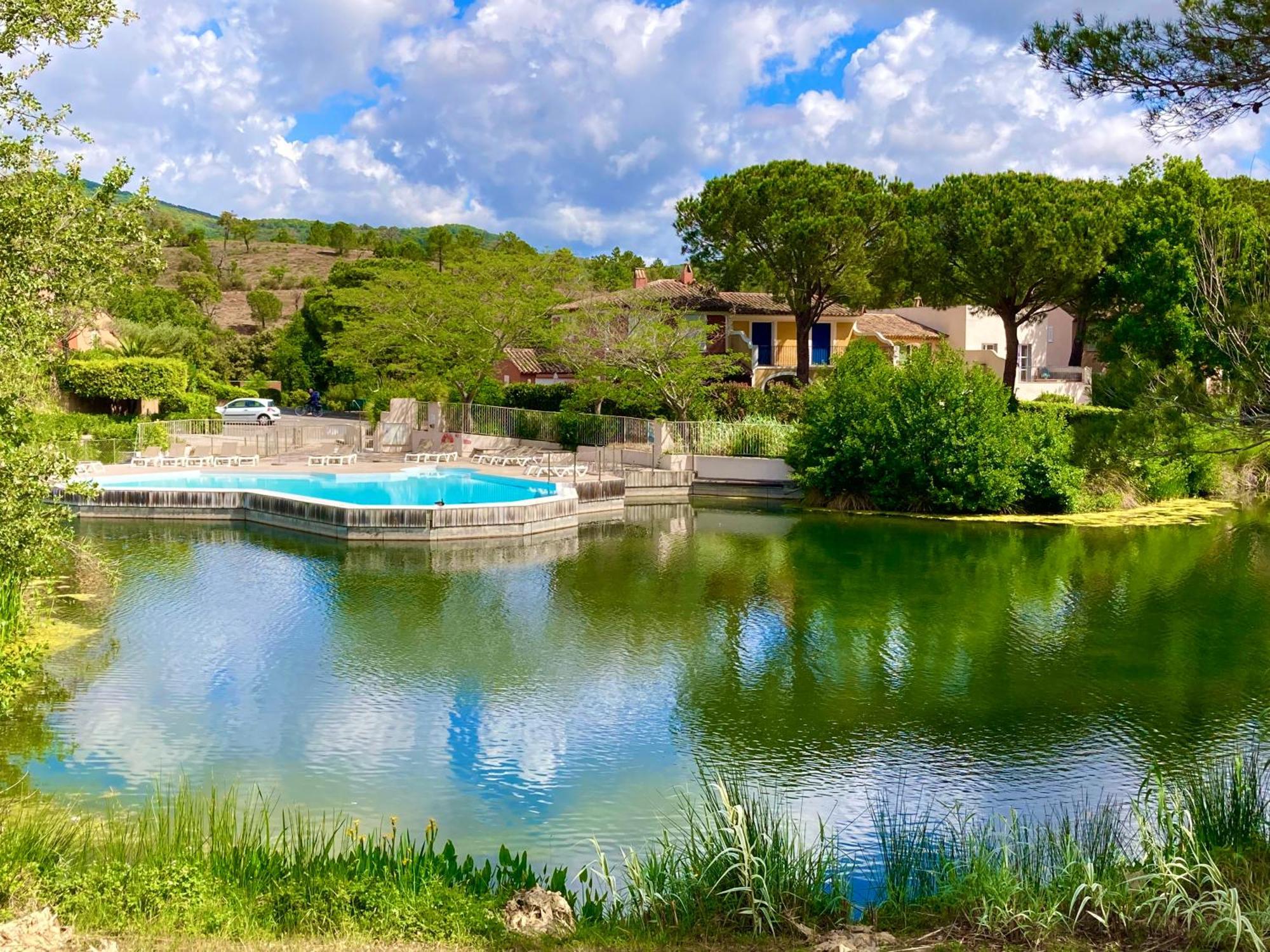 Les Restanques Vue Mer Pressoir 3131 Grimaud Εξωτερικό φωτογραφία